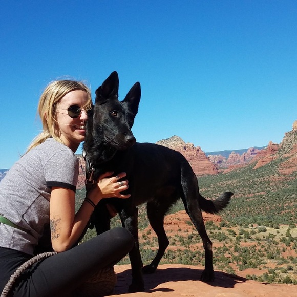 Meet your Posher, Kelsi - Picture 3 of 3